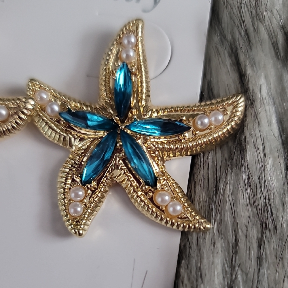 Gold and Blue Starfish Earrings - Picture 3 of 6
